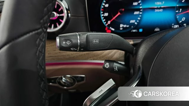 Mercedes-Benz E-Class W213 2023 Белый из Кореи, фото 3