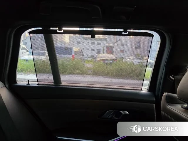 BMW 3 Series (G20) 2022 Белый из Кореи, фото 3