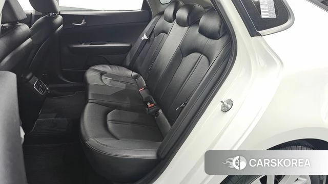 Kia K5 second generation 2018 Белый из Кореи, фото 3