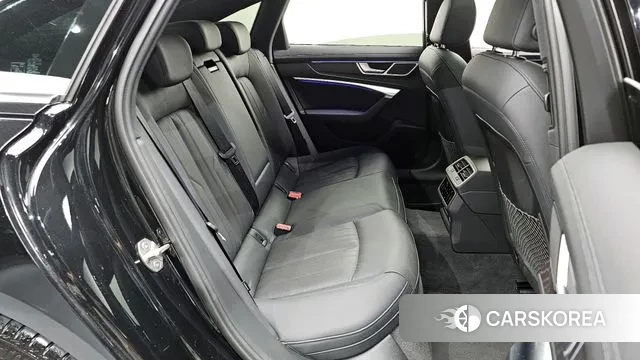 Audi A6 (C8) 2023 Черный из Кореи, фото 3