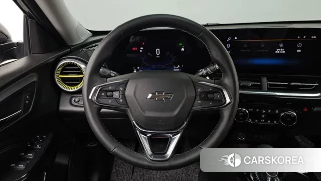 Chevrolet (GM Daewoo) Trax Crossover 2024 Черный из Кореи, фото 3