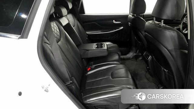 Hyundai The New Santa Fe 2021 Белый из Кореи, фото 3