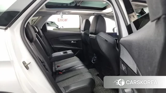 Peugeot 3008 second generation 2018 Белый из Кореи, фото 3