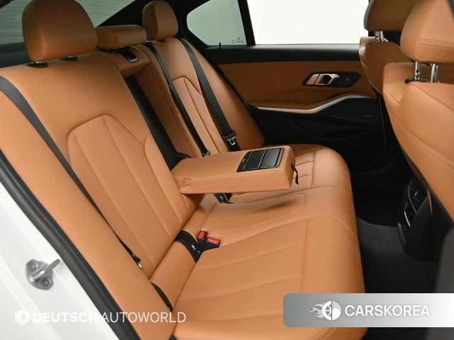 BMW 3 Series (G20) 2025 Белый из Кореи, фото 3