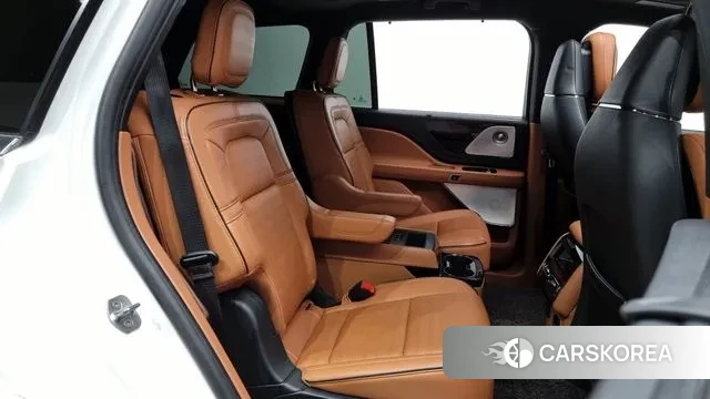 Lincoln Aviator 2nd generation 2020 Белый из Кореи, фото 3