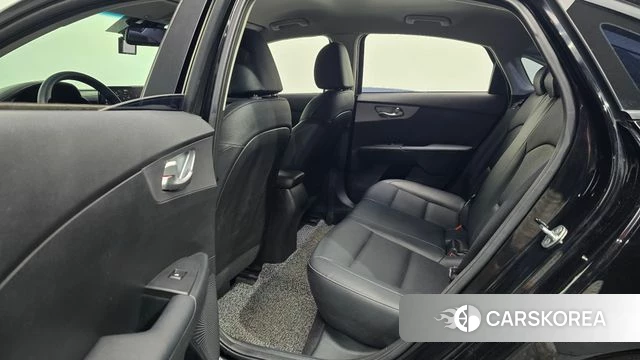 Kia The New K3 2nd generation 2022 Черный из Кореи, фото 3
