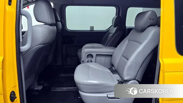 Hyundai The New Grand Starex 2019 Желтый из Кореи, фото 3