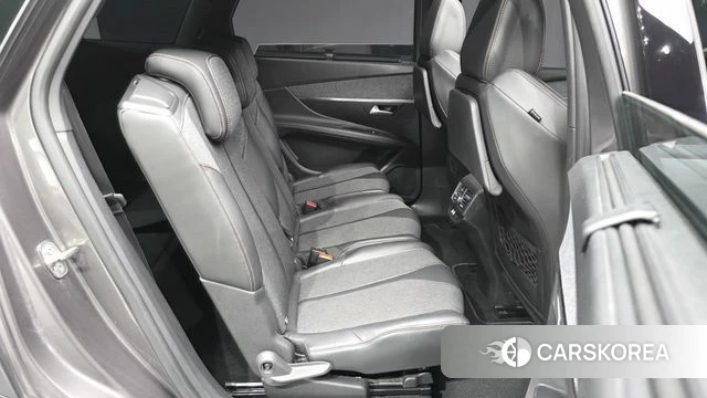 Peugeot 5008 second generation 2018 Серый из Кореи, фото 3