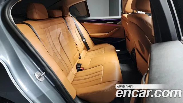 BMW 5 Series (G30) id 2445912 из Кореи 3