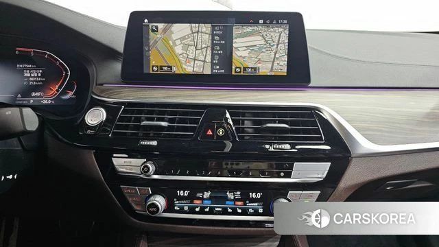 BMW 5 Series (G30) 2019 Черный из Кореи, фото 3