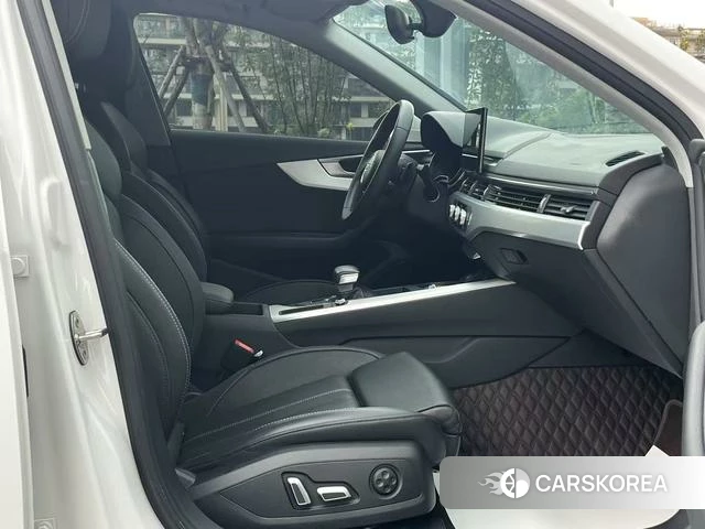 Audi A4L 2024 Белый из Китая, фото 3