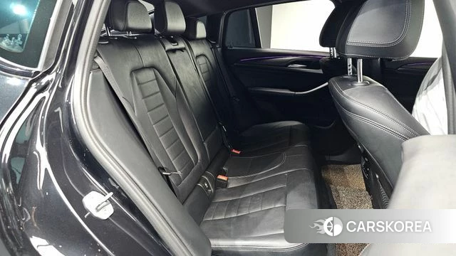 BMW X4 (G02) 2023 Черный из Кореи, фото 3