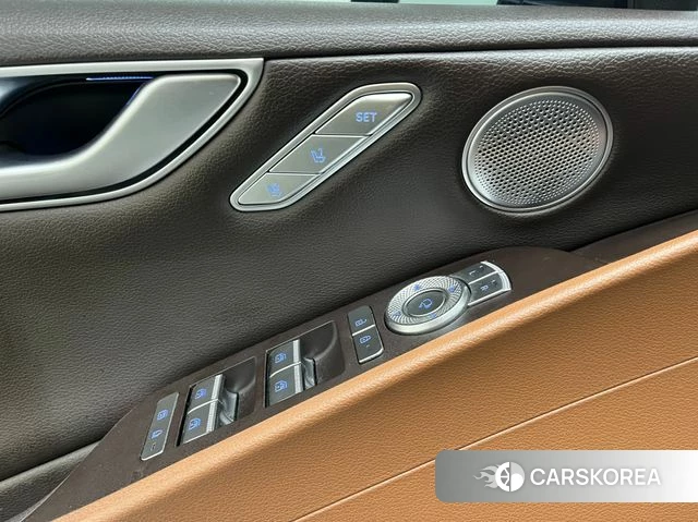 Genesis G80 (RG3) 2022 Черный из Кореи, фото 3