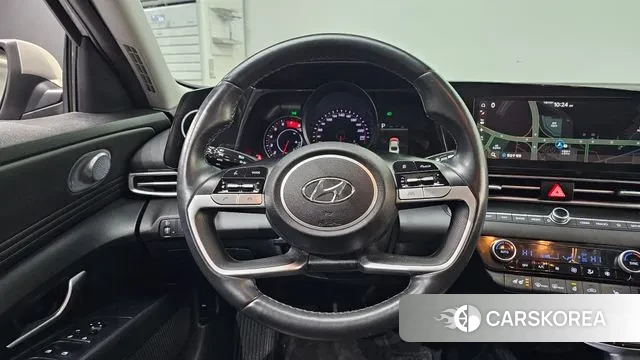 Hyundai Avante (CN7) 2021 Серебристо-серый из Кореи, фото 3