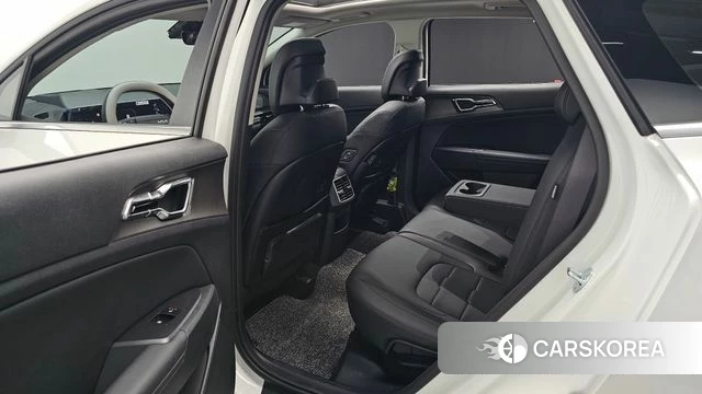 Kia The New Sportage 5th Generation 2025 Белый из Кореи, фото 3