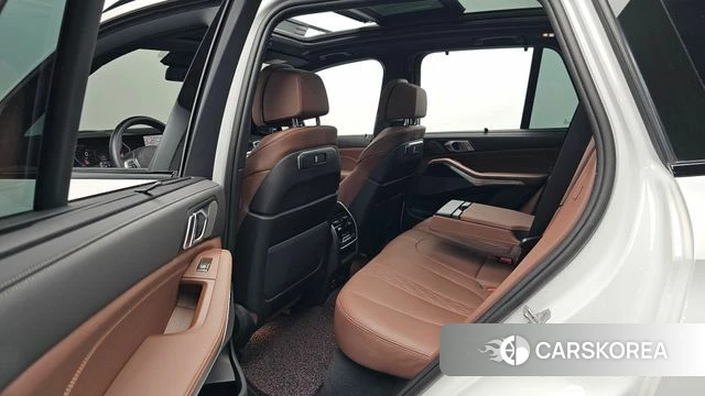 BMW X5 (G05) 2024 Белый из Кореи, фото 3