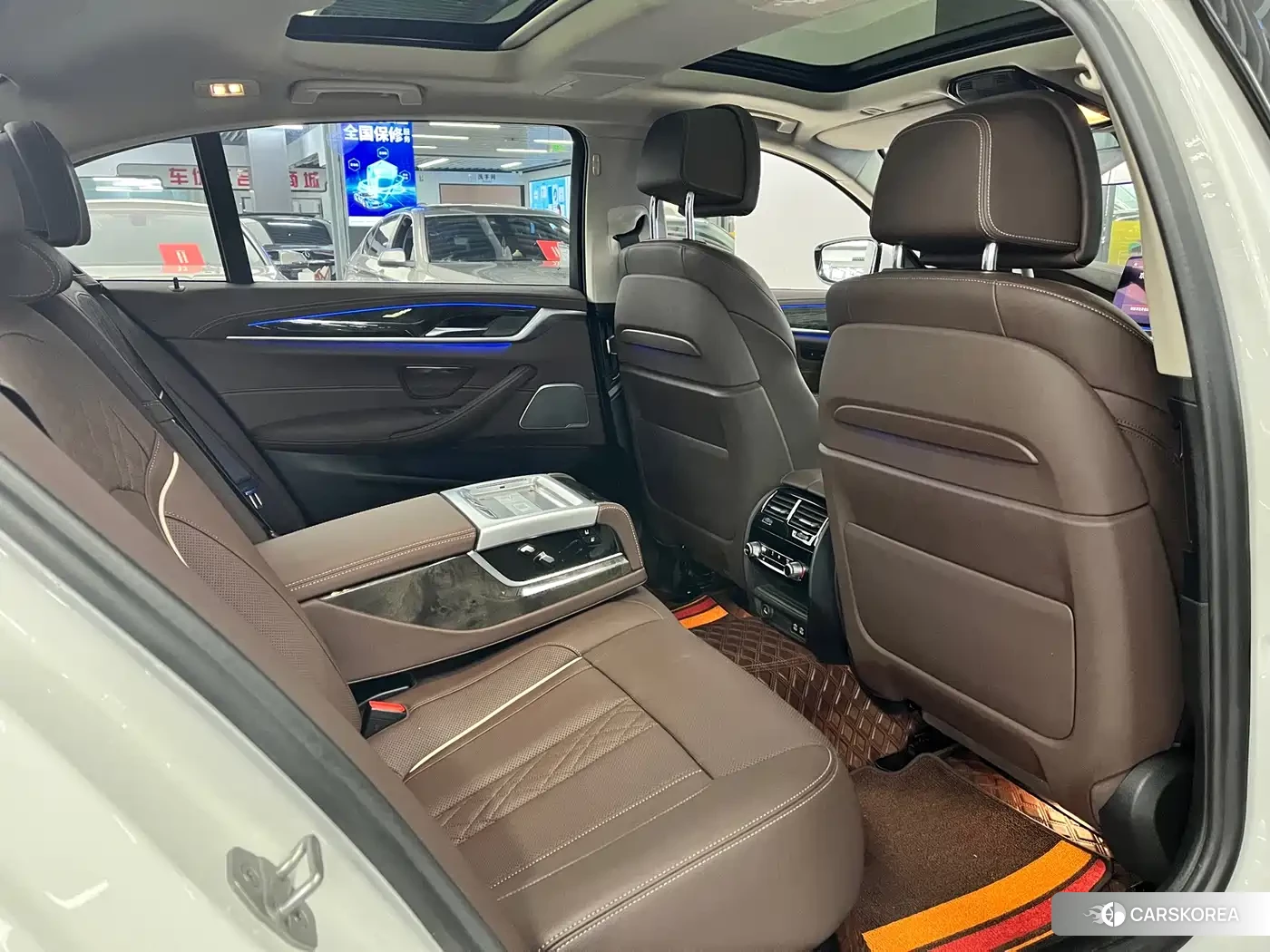 BMW 5 series 2021 Белый из Китая, фото 3