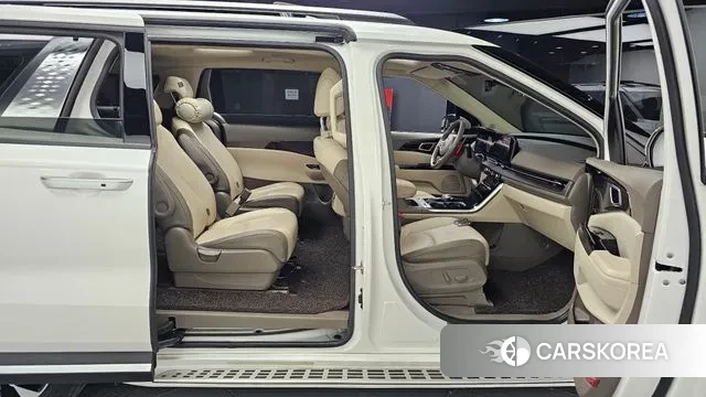Kia Carnival 4th generation 2021 Белый из Кореи, фото 3
