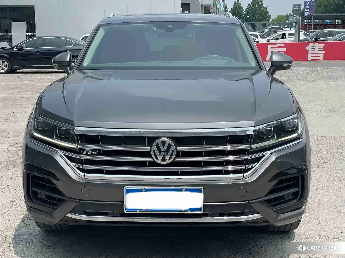 Volkswagen Touareg 2019 Silver/gray из Китая, фото 3