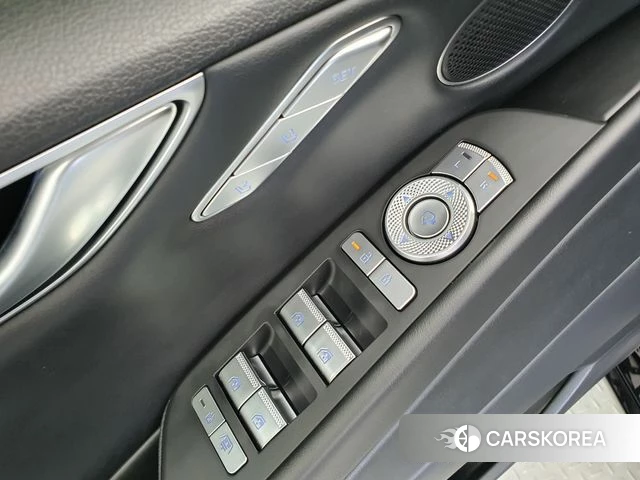 Genesis G80 (RG3) 2024 Черный из Кореи, фото 3