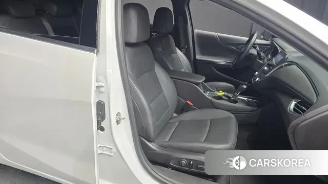 Chevrolet (GM Daewoo) The New Malibu 2019 Белый из Кореи, фото 3