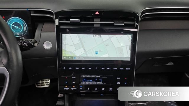 Hyundai Tucson Hybrid (NX4) 2021 Серебряный из Кореи, фото 3