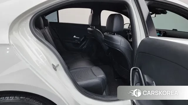 Mercedes-Benz A-Class W177 2020 Белый из Кореи, фото 3