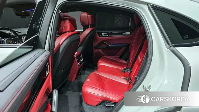 Porsche Cayenne (PO536) 2021 Серебристо-серый из Кореи, фото 3