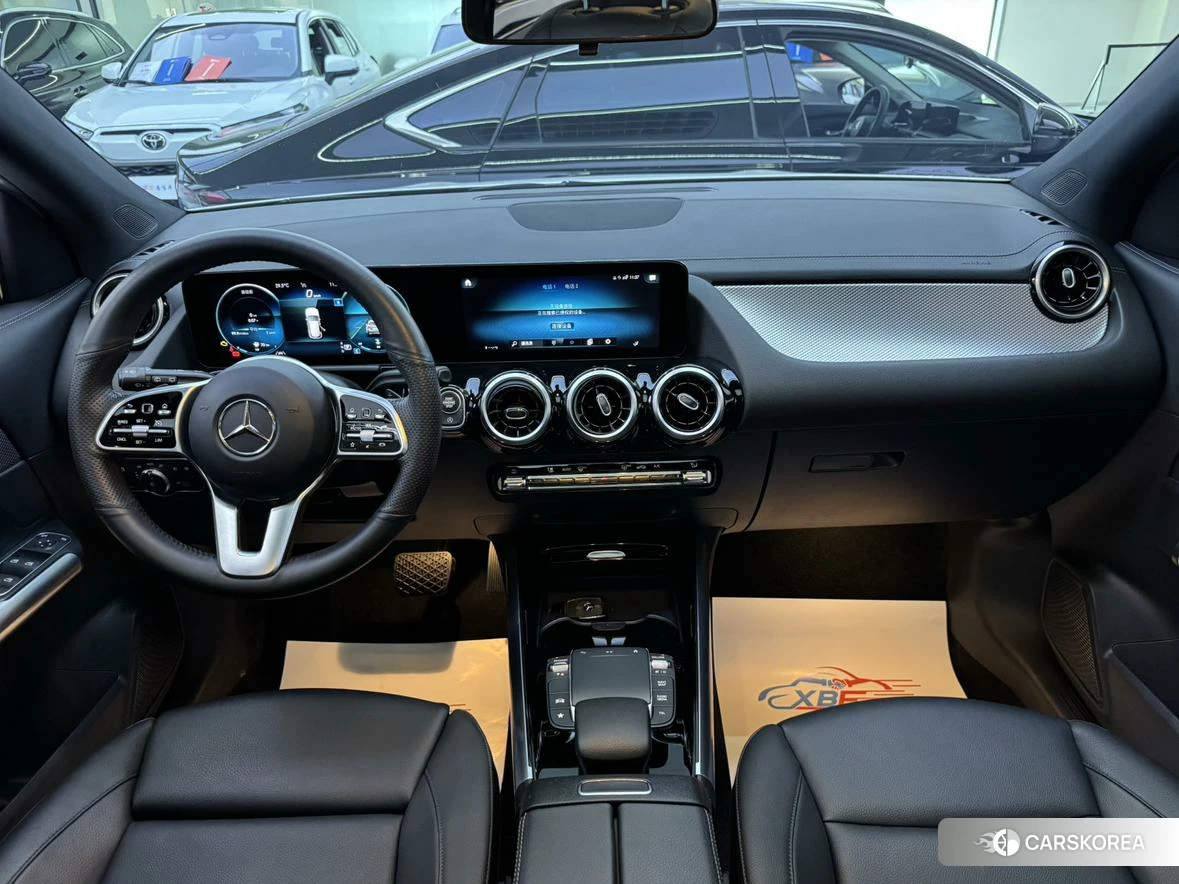 Mercedes-Benz GLA 2021 Белый из Китая, фото 3