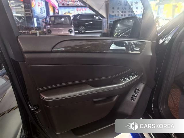 Mercedes-Benz GLS id 3890131 из Китая 3