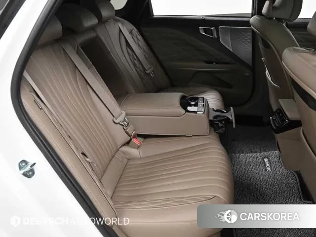 Kia K8 Hybrid 2023 Белый из Кореи, фото 3