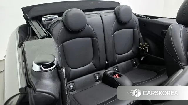 Mini Cooper Convertible 2020 Серебристо-серый из Кореи, фото 3