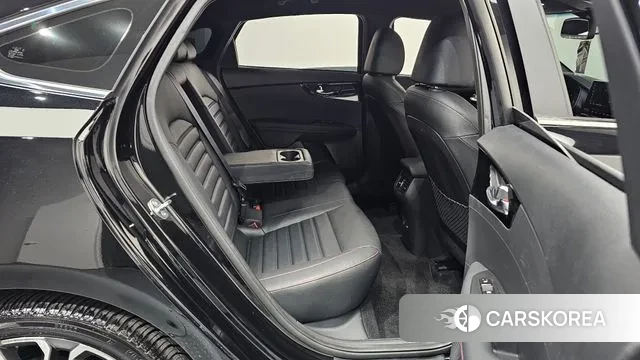 Kia The New K3 2nd generation 2023 Черный из Кореи, фото 3