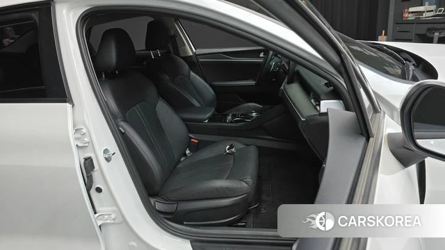 Kia K5 3rd generation 2022 Белый из Кореи, фото 3