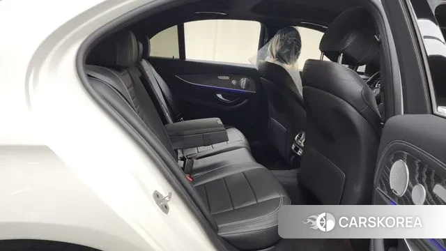 Mercedes-Benz E-Class W213 2020 Белый из Кореи, фото 3