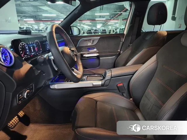 Mercedes-Benz GLB-Class X247 2024 Белый из Кореи, фото 3