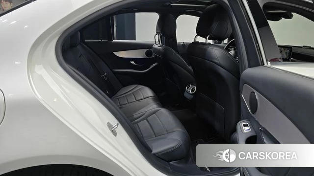 Mercedes-Benz C-Class W205 2021 Белый из Кореи, фото 3