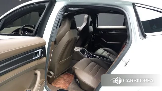 Porsche Panamera (971) 2020 Белый из Кореи, фото 3