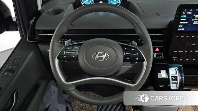 Hyundai Staria 2024 Черный из Кореи, фото 3