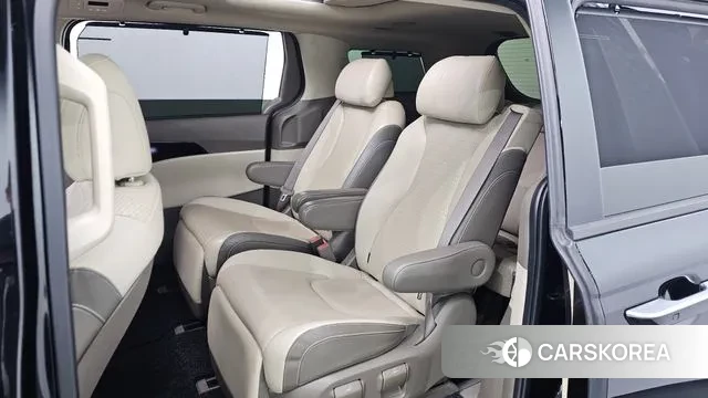 Kia Carnival 4th generation 2023 Черный из Кореи, фото 3