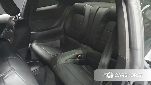 Ford Mustang 2023 Черный из Кореи, фото 3