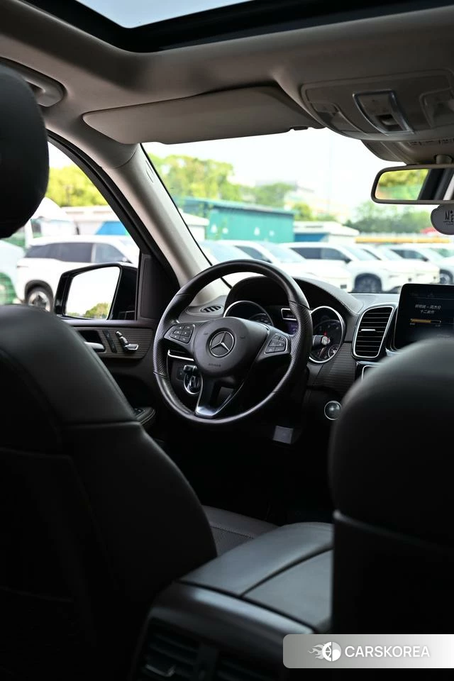 Mercedes-Benz GLE (import) 2019 Черный из Китая, фото 3