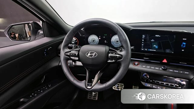 Hyundai The New Avante (CN7) 2024 Белый из Кореи, фото 3