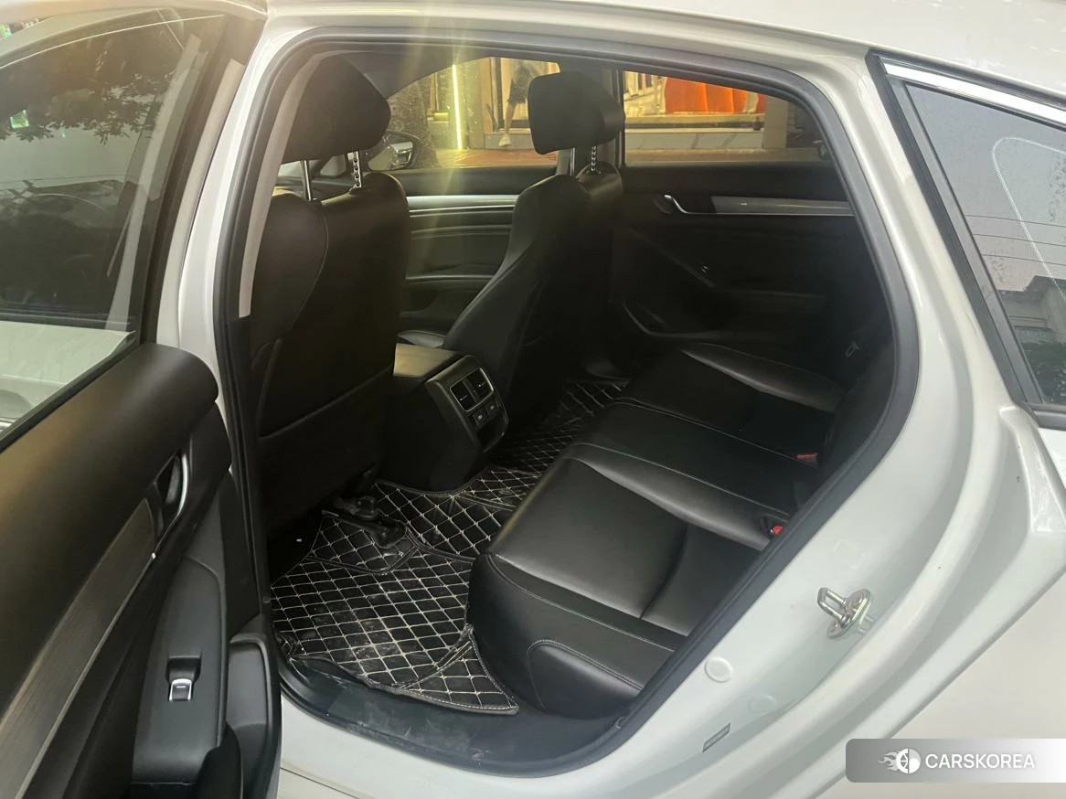 Honda Accord 2021 Белый из Китая, фото 3