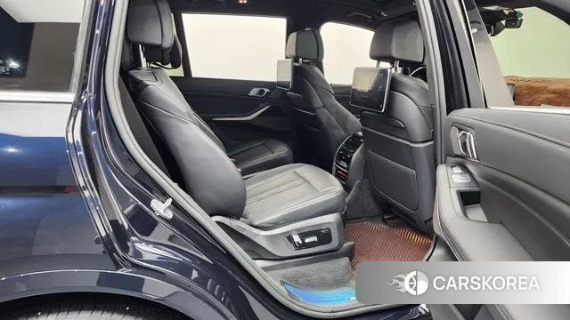 BMW X7 (G07) 2021 Черный из Кореи, фото 3