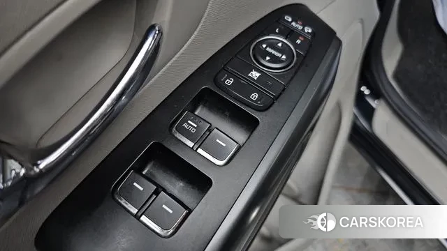 Kia All New Carnival 2018 Черный из Кореи, фото 3