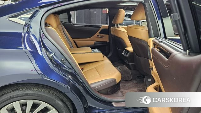 Lexus ES300h 7th generation 2020 Синий из Кореи, фото 3