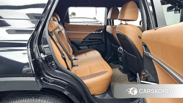 Ssangyong Torres 2024 Черный из Кореи, фото 3