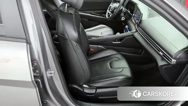 Hyundai Avante Hybrid (CN7) 2021 Серебряный из Кореи, фото 3