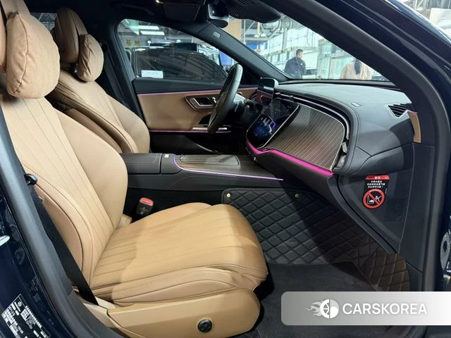 Mercedes-Benz E-class 2024 Другой из Китая, фото 3